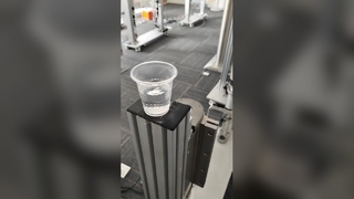 ブラシレスモーターを搭載したスピードゲートにより、人を挟むことなく素早いアクセスが可能です。